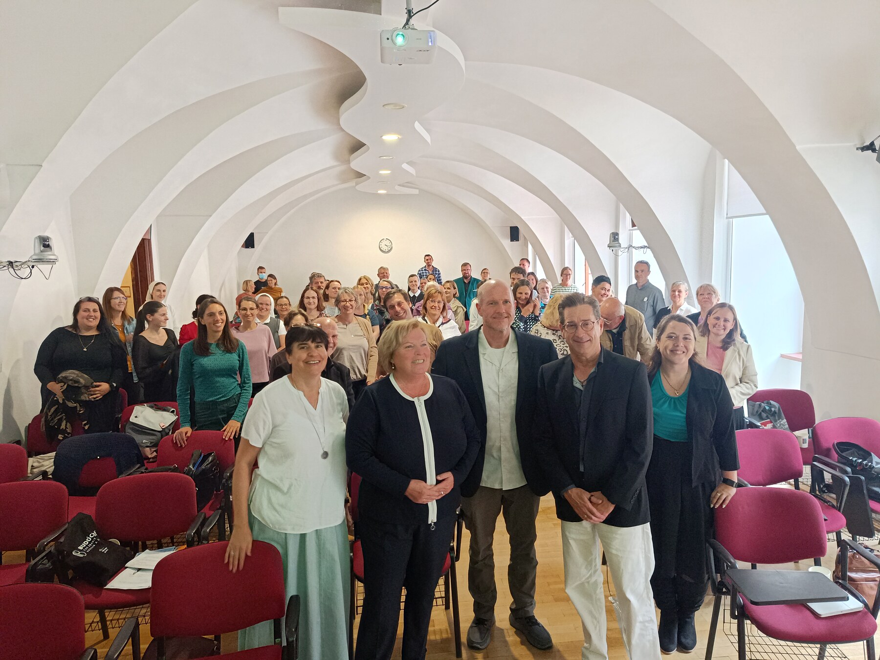 Účastníci medzinárodnej konferencie o counselingu