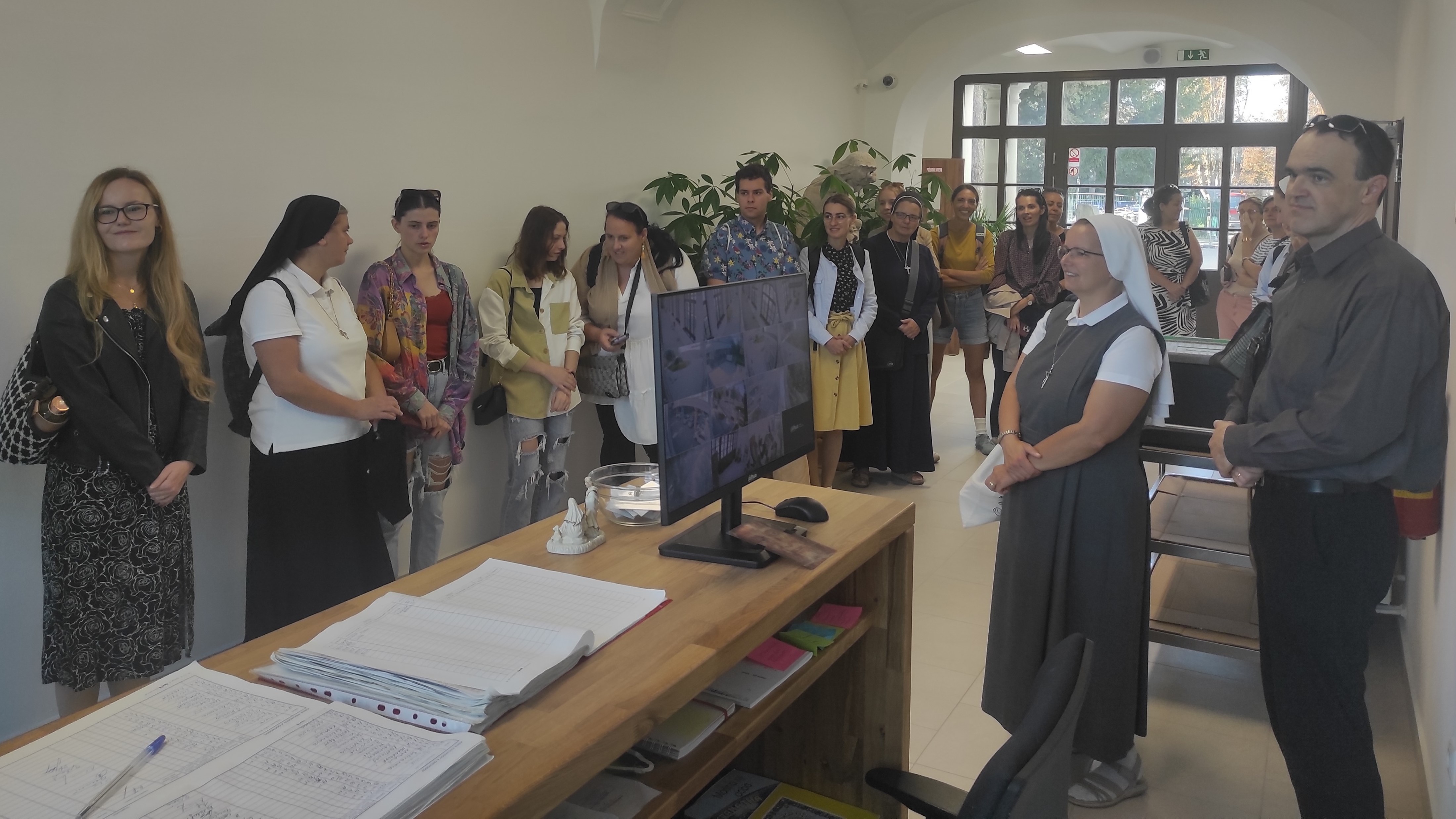 image-20250920160323-2