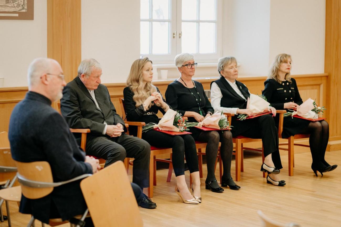 Laureáti Ceny Martina Palkoviča počas slávnosti