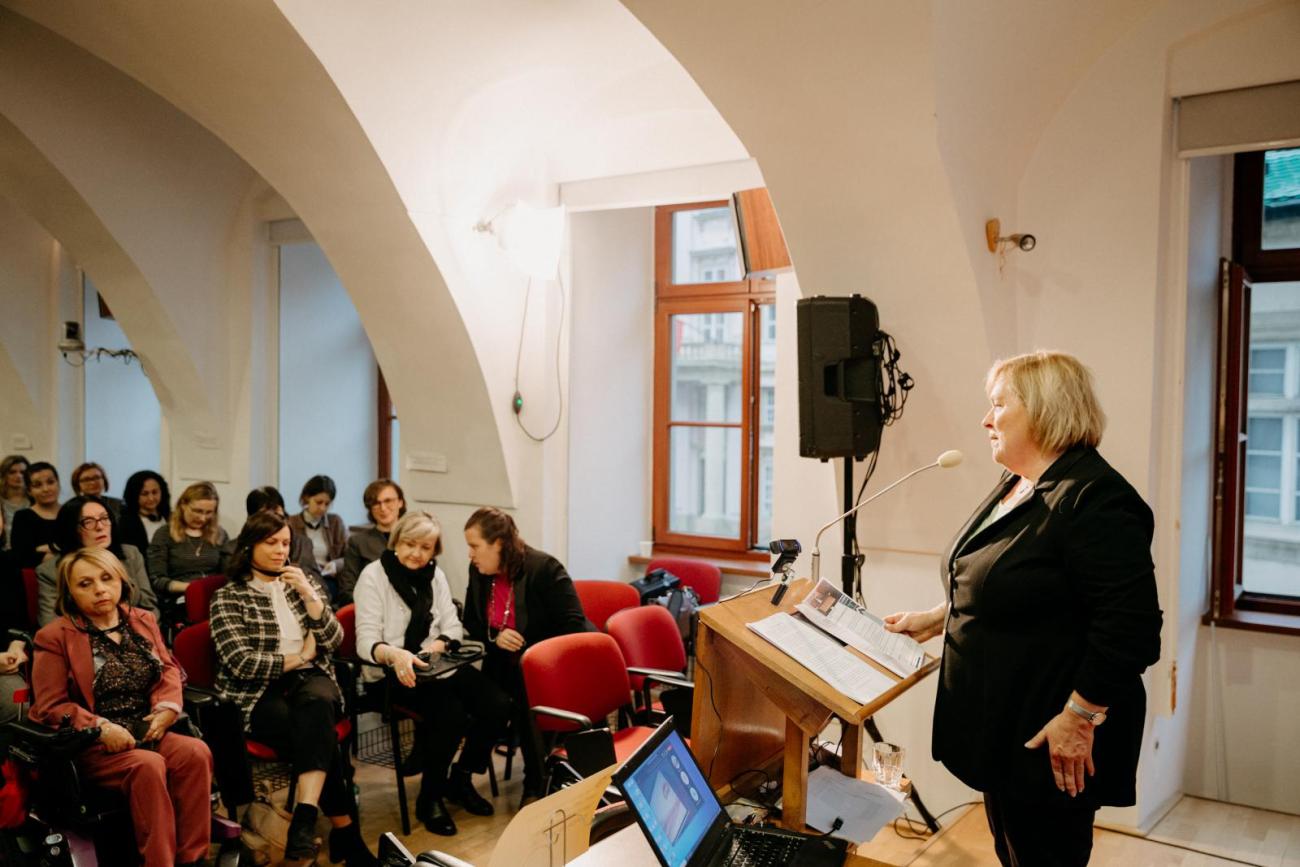 Otvorenie konferencie profesorkou Máriou Šmidovou
