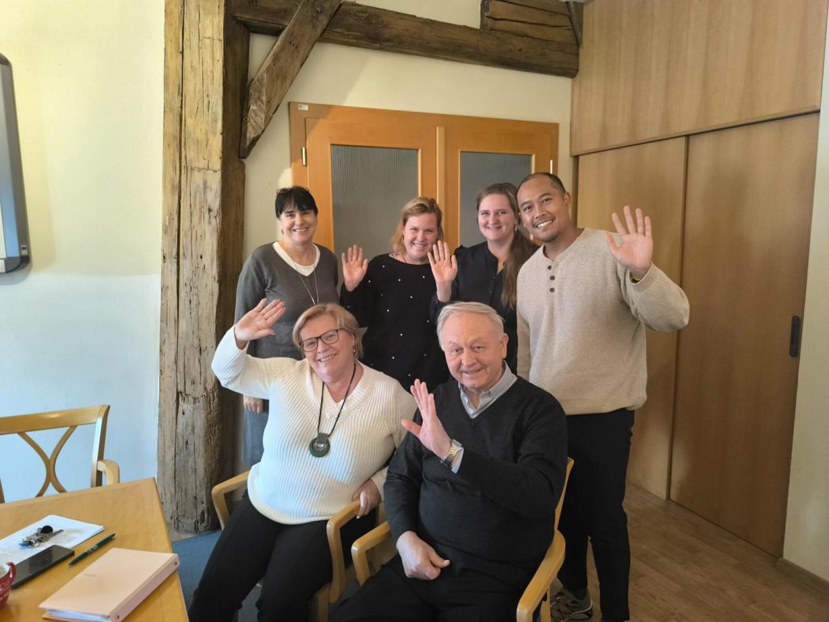 Účastníci medzinárodného seminára o Tréningovom centre counselingu