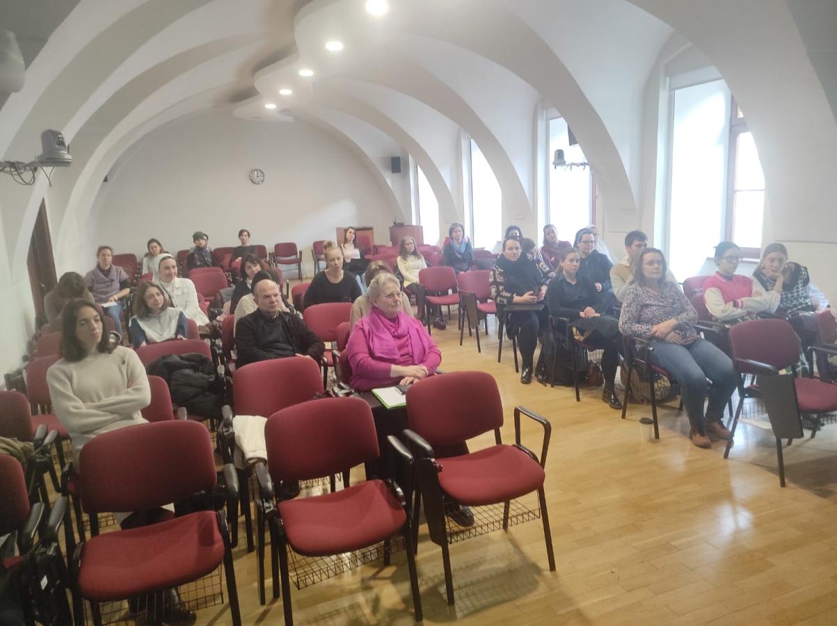 Účastníci diskusie o counselingu v sociálnych službách